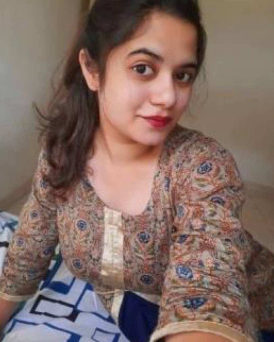 Fast Booking Call Girl in Delhi